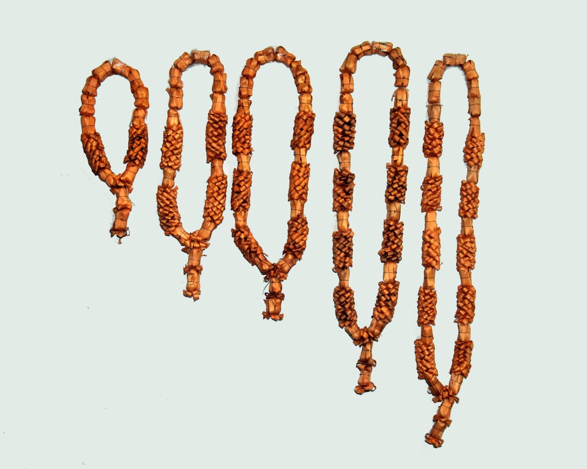 Sandalwood Scented Photo Frame Mala