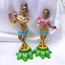 Size Guide For Radha Krishna Idol